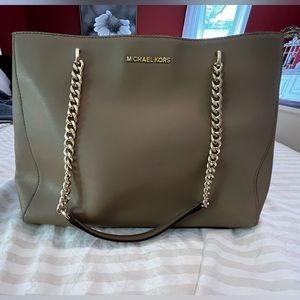 Michael Kors medium tote